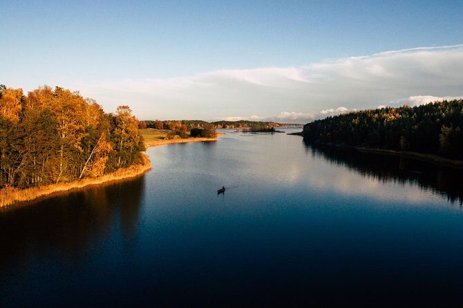 Canoe adventure in Stockholm Archipelago - Bogesundslandet naturreservat: the part that makes the paddling feel worth it