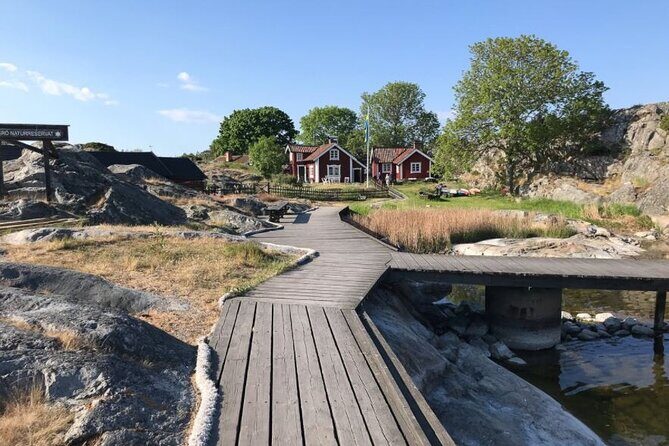 Guided 3-Day Kayak and Wildcamp Tour in Stockholm Archipelago - Price and value: what $803.37 per person covers (and why it can be fair)