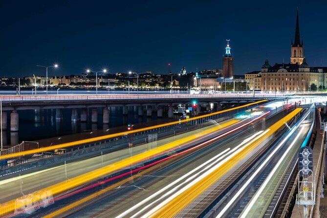 Magical ''Stockholm by Night'' Photo Walk - The night skills you practice during the 2 hours