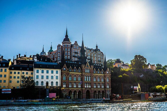 Private 4h VIP city tour by limousine car and guide in Stockholm - Fjällgatan and Västerbron: the view that earns your one big photo