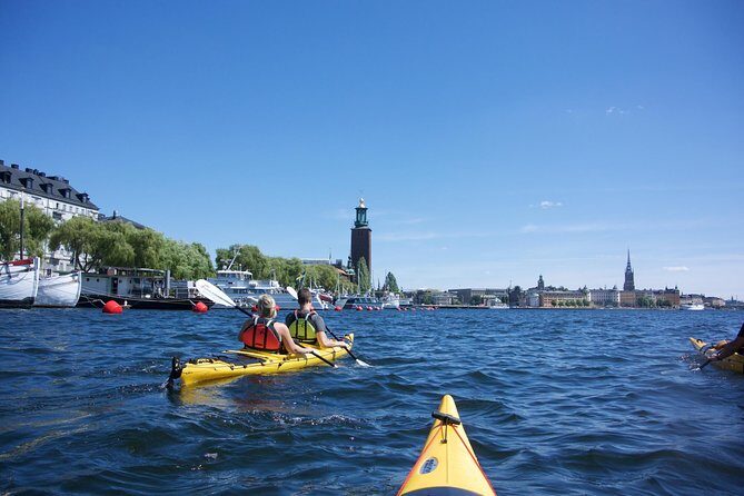 Stockholm City Evening Kayak Tour - Why kayaking at dusk beats a bus tour