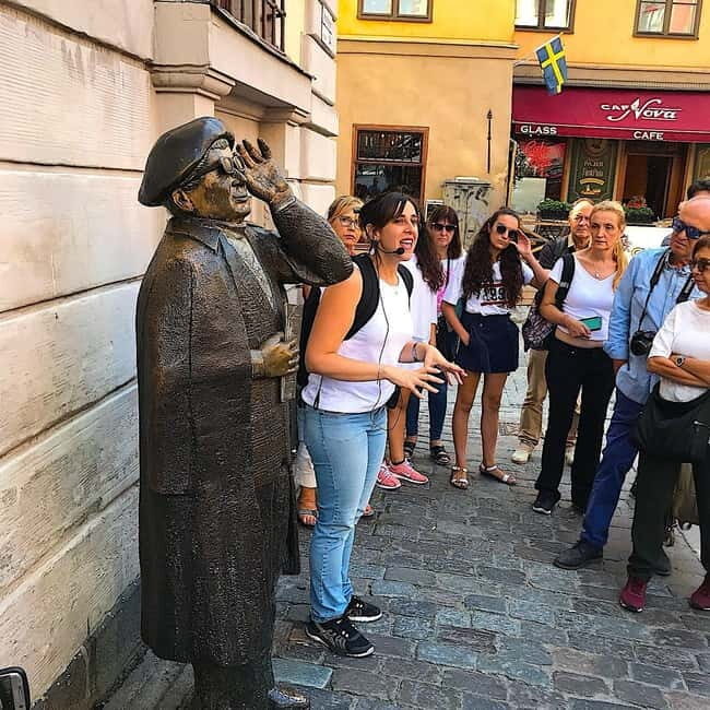 Stockholm: Modern City Walking Tour with Local Guide - Key things to know before you walk