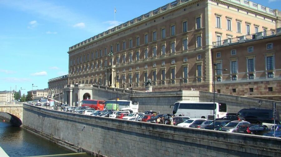 Stockholm: Old Town Walking Tour and the Vasa Museum - Vasa Museum: Skip the Line, Then Understand What You’re Seeing