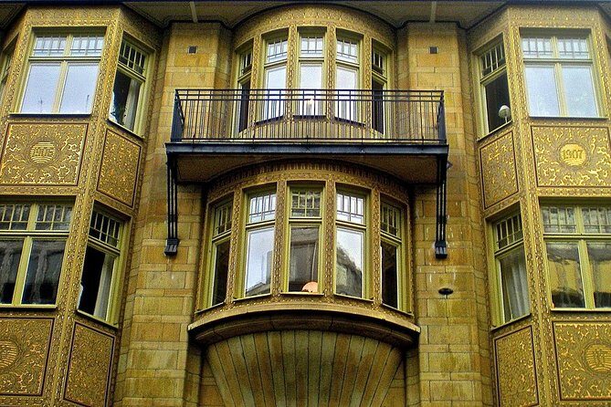 Stockholm Private Tour with a Local: Hip & Bohemian Sodermalm 3hr - Price and logistics: is $129.56 per person worth it?