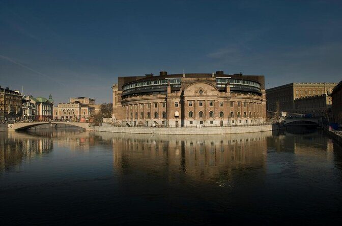 Stockholm Syndrome Private Walking Tour - Quick hits